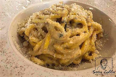 cacio e pepe - ricetta sora lella|La ricetta infallibile della Sora Lella per una cacio e .